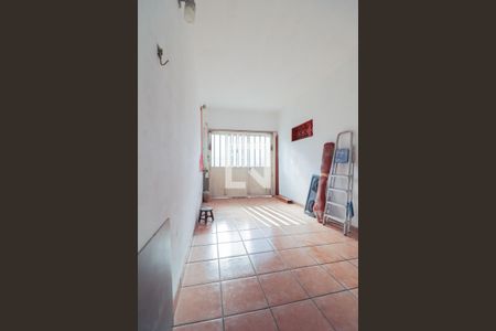 Casa à venda com 80m², 3 quartos e 1 vagaÁrea de Serviço