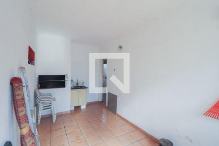 Casa à venda com 80m², 3 quartos e 1 vagaÁrea de Serviço