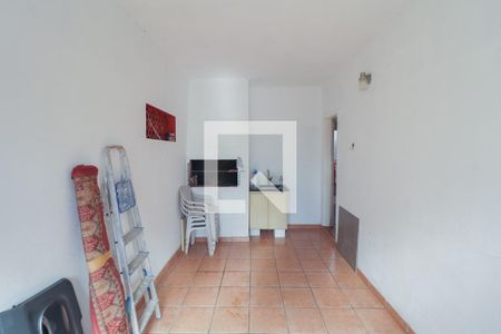 Casa à venda com 80m², 3 quartos e 1 vagaÁrea de Serviço