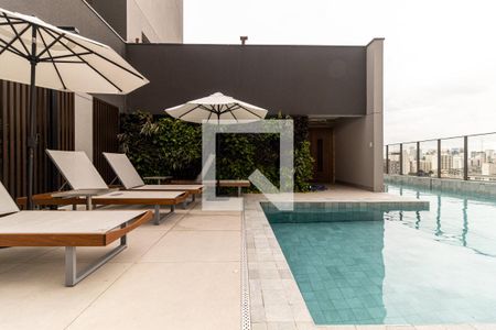 Studio à venda com 22m², 1 quarto e sem vaga Studio à venda com 22m², 1 quarto e sem vagaPiscina