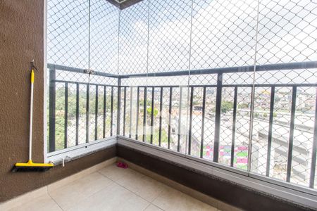 Varanda de apartamento para alugar com 3 quartos, 74m² em Jardim Tupanci, Barueri