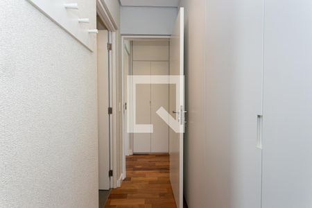 Apartamento à venda com 132m², 3 quartos e 3 vagas Apartamento à venda com 132m², 3 quartos e 3 vagasSuíte