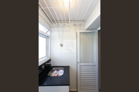 Apartamento à venda com 132m², 3 quartos e 3 vagas Apartamento à venda com 132m², 3 quartos e 3 vagasÁrea de Serviço