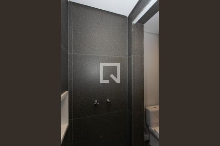 Apartamento à venda com 132m², 3 quartos e 3 vagas Apartamento à venda com 132m², 3 quartos e 3 vagasBanheiro da Suíte