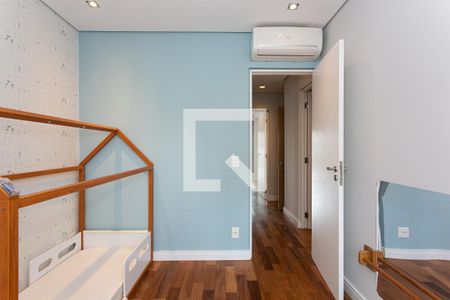 Apartamento à venda com 132m², 3 quartos e 3 vagas Apartamento à venda com 132m², 3 quartos e 3 vagasQuarto 1