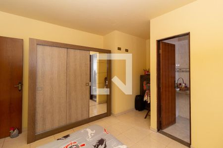 Casa de condomínio à venda com 121m², 2 quartos e 2 vagasSuíte 2