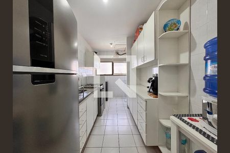 Apartamento à venda com 63m², 2 quartos e 2 vagas Apartamento à venda com 63m², 2 quartos e 2 vagasCozinha