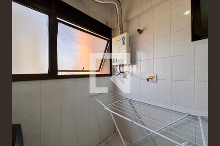 Apartamento à venda com 63m², 2 quartos e 2 vagas Apartamento à venda com 63m², 2 quartos e 2 vagasÁrea de Serviço