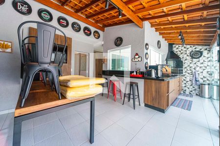 Apartamento à venda com 168m², 3 quartos e 1 vaga Apartamento à venda com 168m², 3 quartos e 1 vagaCobertura