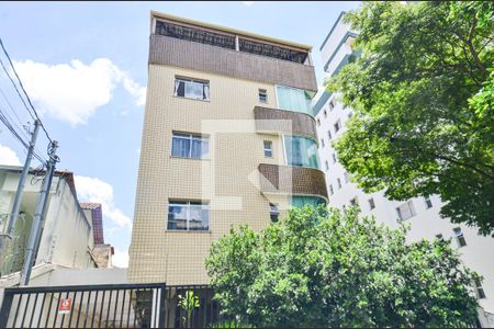 Apartamento à venda com 196m², 3 quartos e 2 vagasFachada