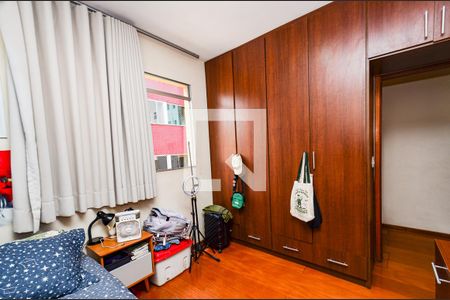 Apartamento à venda com 196m², 3 quartos e 2 vagasQuarto3