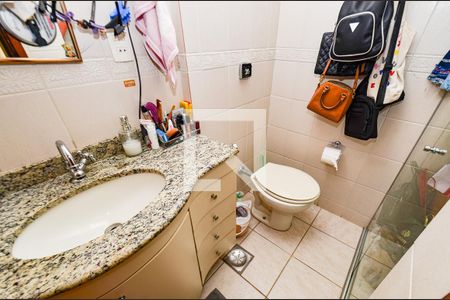 Apartamento à venda com 196m², 3 quartos e 2 vagasBanheiro suite