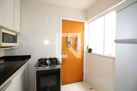 Casa de condomínio à venda com 107m², 3 quartos e 1 vagaCozinha