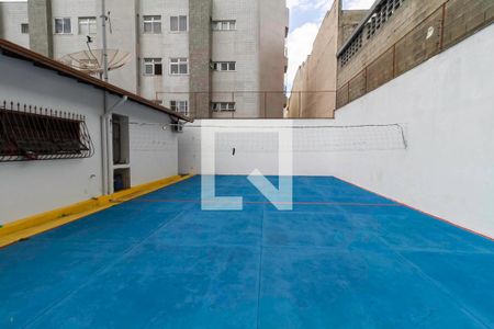 Casa à venda com 400m², 4 quartos e 4 vagas Casa à venda com 400m², 4 quartos e 4 vagasQuintal