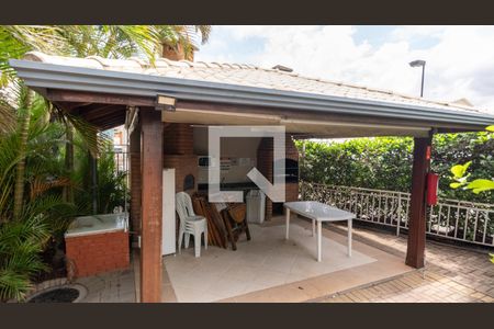 Apartamento à venda com 75m², 3 quartos e 1 vaga Apartamento à venda com 75m², 3 quartos e 1 vagaÁrea comum - Churrasqueira