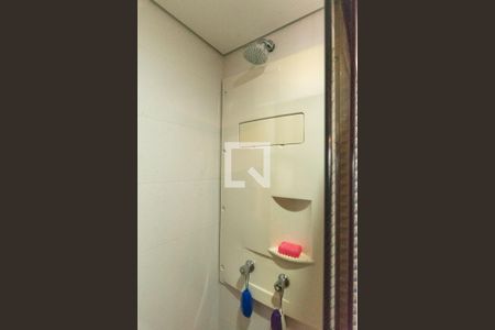 Apartamento à venda com 75m², 3 quartos e 1 vaga Apartamento à venda com 75m², 3 quartos e 1 vagaBanheiro