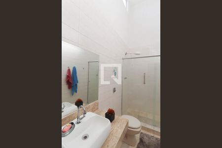 Casa à venda com 95m², 3 quartos e 3 vagas Casa à venda com 95m², 3 quartos e 3 vagasBanheiro 2