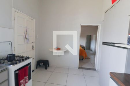 Casa à venda com 95m², 3 quartos e 3 vagas Casa à venda com 95m², 3 quartos e 3 vagasCasa 2
