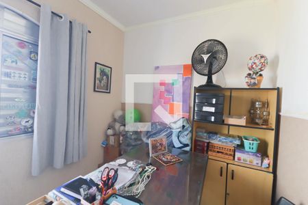 Casa à venda com 95m², 3 quartos e 3 vagas Casa à venda com 95m², 3 quartos e 3 vagasQuarto 2