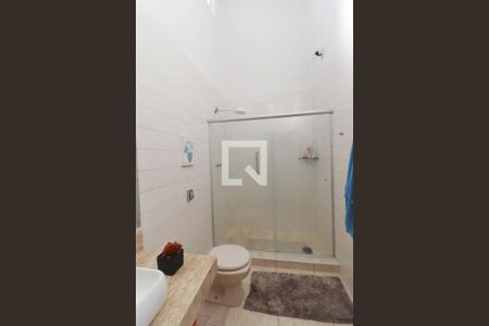 Casa à venda com 95m², 3 quartos e 3 vagas Casa à venda com 95m², 3 quartos e 3 vagasBanheiro 2