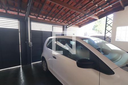 Casa à venda com 95m², 3 quartos e 3 vagas Casa à venda com 95m², 3 quartos e 3 vagasGaragem