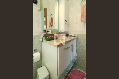 Casa à venda com 175m², 3 quartos e 2 vagasBanheiro