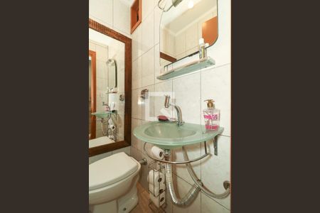 Casa à venda com 175m², 3 quartos e 2 vagasLavabo