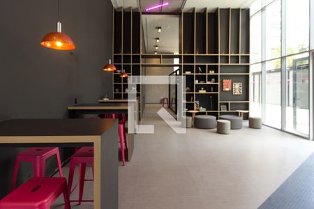 Studio à venda com 24m², 1 quarto e sem vagaHall social