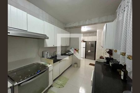 Apartamento à venda com 390m², 4 quartos e 2 vagas