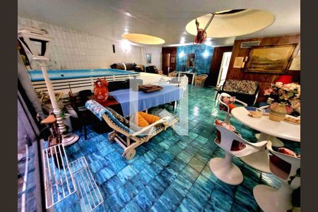 Apartamento à venda com 390m², 4 quartos e 2 vagas