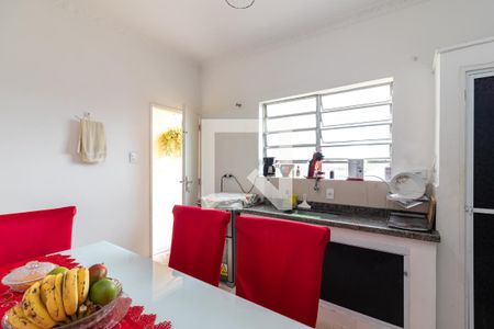 Casa à venda com 235m², 4 quartos e 2 vagasCozinha - Casa 1