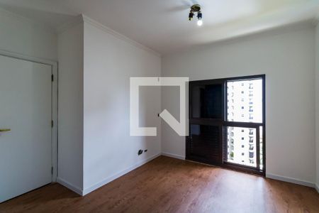 Apartamento à venda com 213m², 3 quartos e 3 vagas Apartamento à venda com 213m², 3 quartos e 3 vagasQuarto 2