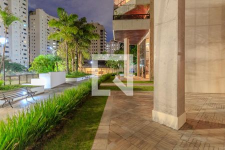Apartamento à venda com 213m², 3 quartos e 3 vagas Apartamento à venda com 213m², 3 quartos e 3 vagasÁrea comum