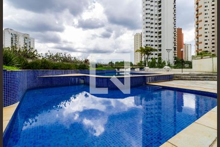 Apartamento à venda com 213m², 3 quartos e 3 vagas Apartamento à venda com 213m², 3 quartos e 3 vagasÁrea comum