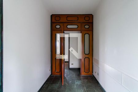 Apartamento à venda com 213m², 3 quartos e 3 vagas Apartamento à venda com 213m², 3 quartos e 3 vagasÁrea de Serviço