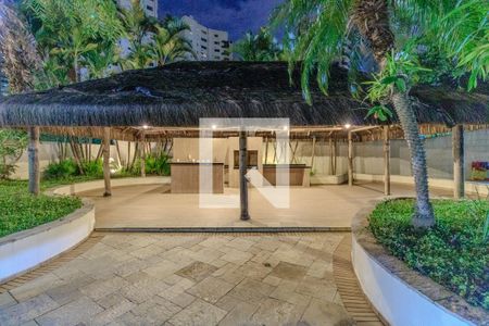 Apartamento à venda com 213m², 3 quartos e 3 vagas Apartamento à venda com 213m², 3 quartos e 3 vagasÁrea comum
