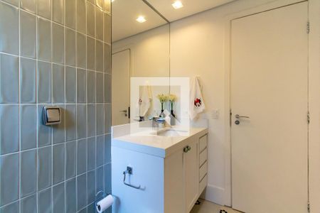 Apartamento à venda com 167m², 3 quartos e 3 vagas Apartamento à venda com 167m², 3 quartos e 3 vagasBanheiro Social