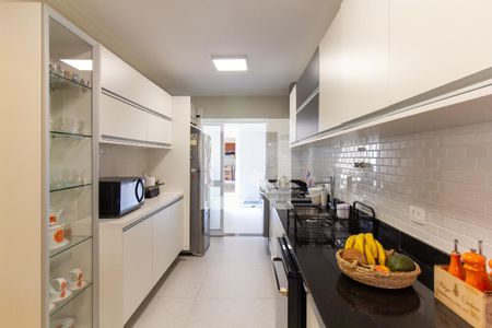 Apartamento à venda com 167m², 3 quartos e 3 vagas Apartamento à venda com 167m², 3 quartos e 3 vagasCozinha