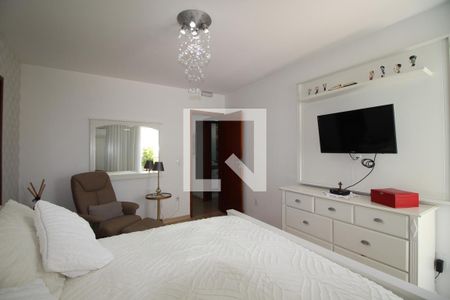 Apartamento à venda com 142m², 4 quartos e 2 vagasQuarto 4 - Suíte