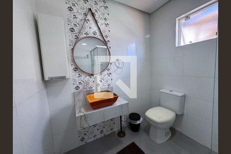 Casa à venda com 370m², 5 quartos e 3 vagas Casa à venda com 370m², 5 quartos e 3 vagasBanheiro de lazer