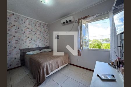 Casa à venda com 370m², 5 quartos e 3 vagas Casa à venda com 370m², 5 quartos e 3 vagasQuarto 3