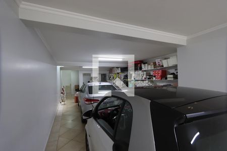 Casa à venda com 260m², 3 quartos e 6 vagasGaragem