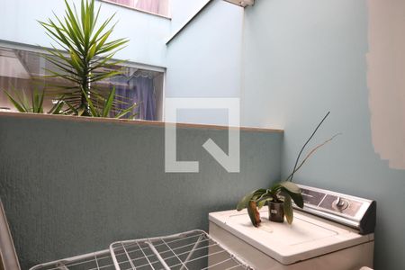 Casa à venda com 260m², 3 quartos e 6 vagasLavanderia