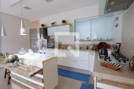 Casa à venda com 260m², 3 quartos e 6 vagasCozinha