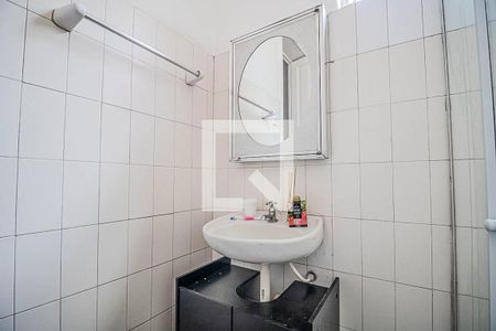 Casa à venda com 120m², 4 quartos e 1 vagaBanheiro 1