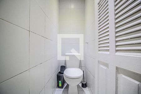 Casa à venda com 120m², 4 quartos e 1 vagaBanheiro de serviço