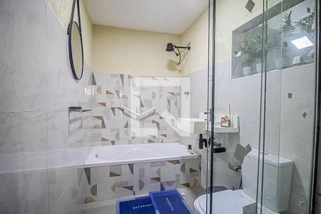 Casa à venda com 120m², 4 quartos e 1 vagaBanheiro 2