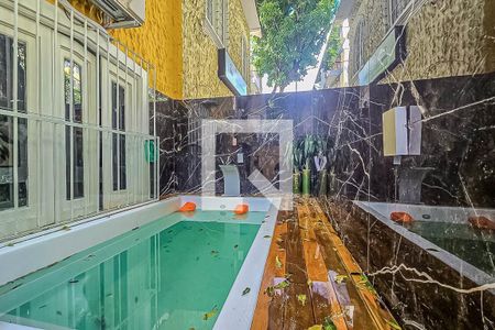 Casa à venda com 120m², 4 quartos e 1 vagaQuintal