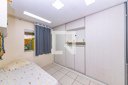 Quarto  de casa à venda com 3 quartos, 180m² em Jardinópolis, Belo Horizonte