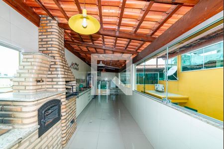 Casa à venda com 180m², 3 quartos e 4 vagas Casa à venda com 180m², 3 quartos e 4 vagasÁrea externa